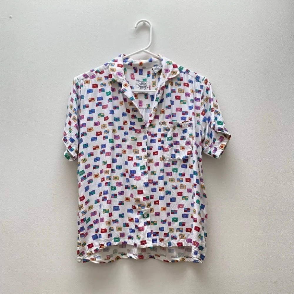 Vintage - 90’s Retro Short Sleeve Button Down Shirt